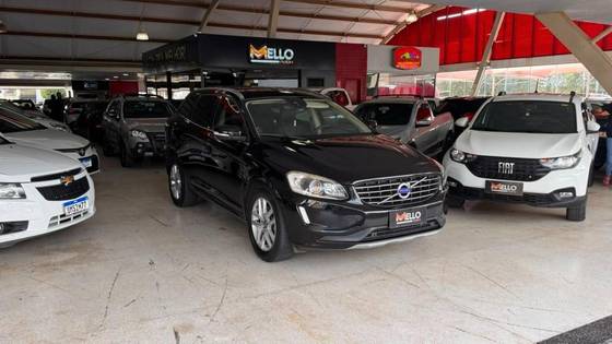 VOLVO XC60 2.0 T5 MOMENTUM GASOLINA 4P AUTOMÁTICO VOLVO XC60 2.0 T5 MOMENTUM GASOLINA 4P AUTOMÁTICO